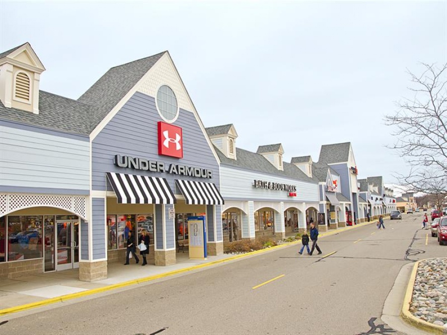 Tanger Outlets - Howell Michigan