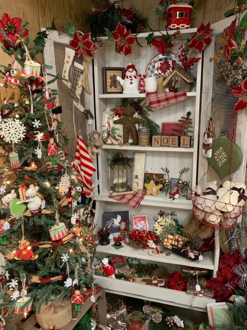 Seasonal Inspirations Gift Shop Christmas in July Sale