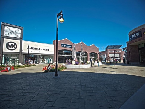 Tanger Outlets - Michigan Grand Rapids